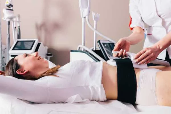 woman having body sculpting to help improve her body image and her mental health Herefordshire