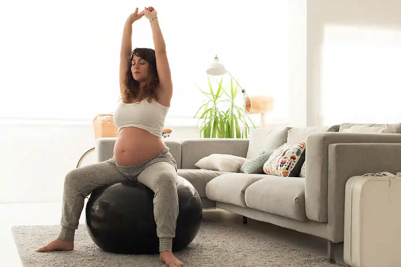 How to Support Your Core Safely During Pregnancy Herefordshire